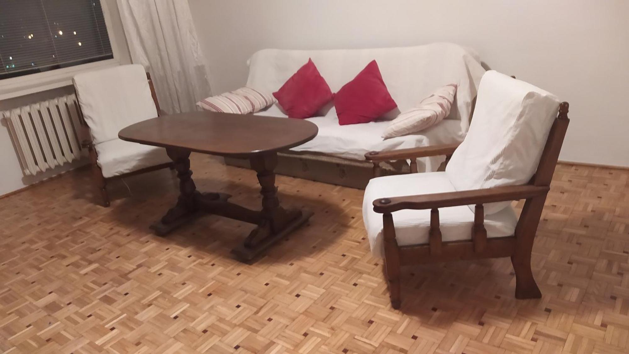 Uroczy Apartament Z Bezplatnych Parkingiem Warszawa Exteriör bild